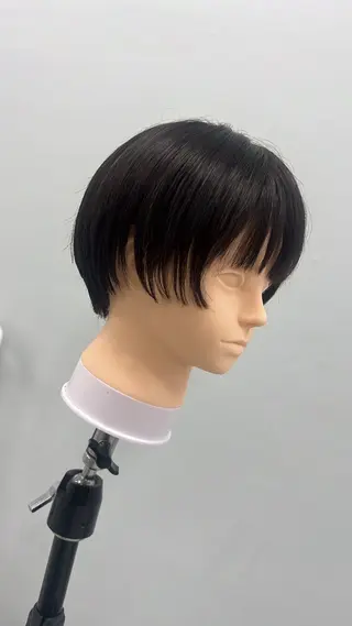 ショート TOBITA TAKARAのヘアスタイル