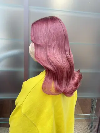 セミロング AIRI🌸 ブリーチカラー🎀のヘアスタイル