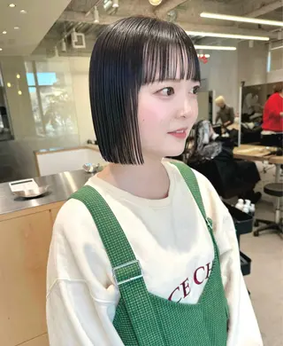 ショート hollo渋谷所属・切りっぱなしボブ /DAIKIのヘアスタイル