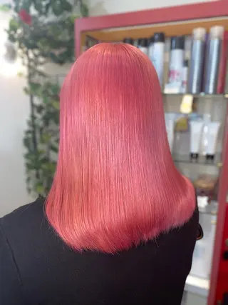 セミロング ゆぴ☾‪/推しカラー /ハイトーンのヘアスタイル