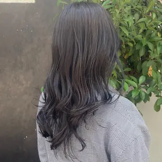 ロング カラー 比嘉 陽のヘアスタイル