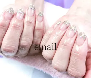 ネイル e.nail所属・和賀井 恵理のネイルデザイン