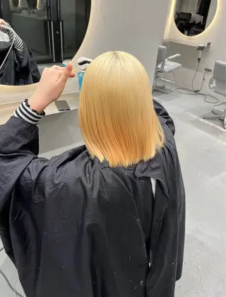 カラー 艶ブリーチ/表参道 ハイトーン /実乃梨のヘアスタイル