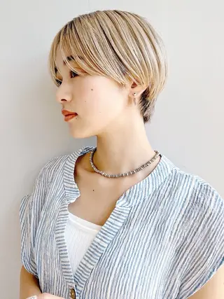 ショート カラー teddy（テディ）所属・村瀬 茜のヘアスタイル