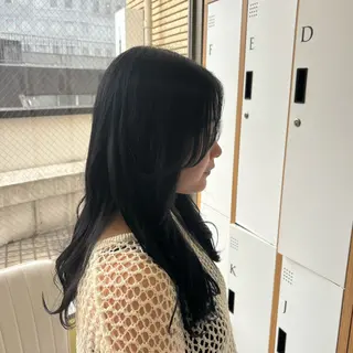セミロング 村上 乃綾のヘアスタイル