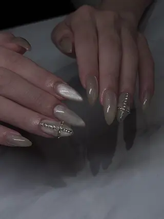 ネイル mikoto 🎀 韓国ネイルのネイルデザイン