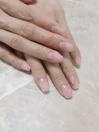 ネイル ヌーディジュエリー ネイルサロンのネイルデザイン