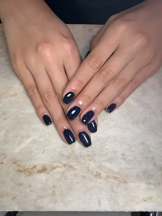 ネイル 三輪 彩美春のネイルデザイン