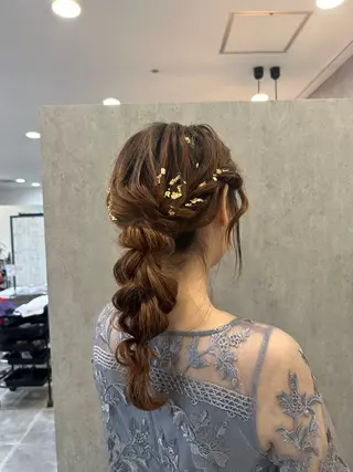 セミロング ヘアアレンジ Bonheur  KAWANISHI所属・ノンダメージ 🥑mikubanのヘアスタイル