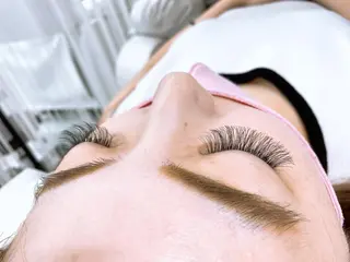 マツエク・マツパ BEIGE🥀金山 Yuhkiの眉毛・アイブロウイメージ