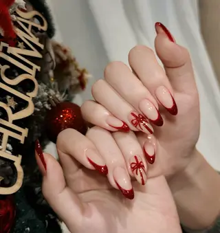 ネイル バ ヤリカクのネイルデザイン