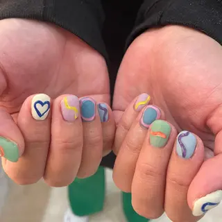 ネイル 栗田 ゆう子のネイルデザイン