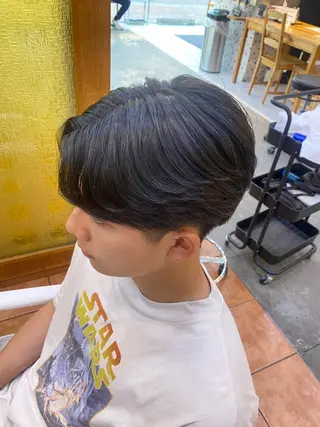 メンズ Men's/センタｰ 分け/マッシュ/海里のヘアスタイル