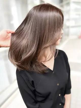 ロング 長尾 理子のヘアスタイル