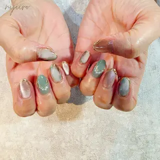 ネイル nailatelier nijiiro.所属・nijiiro🌈 サトウのネイルデザイン