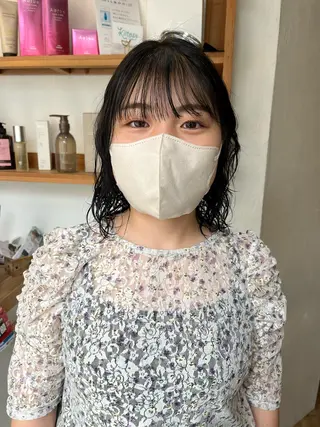 ミディアム カラー パーマ ヘアアレンジ メンズ アイブロウ pu+on. nailworks所属・fuyumi / ニュアンスネイルのネイルデザイン