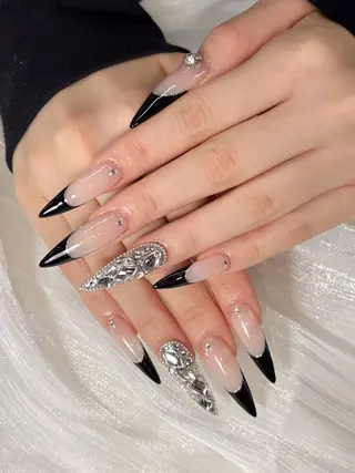 ネイル W&nail  slon所属・W·mai nail 関内のネイルデザイン