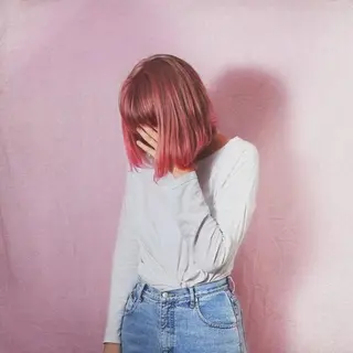 ミディアム カラー ニシオカ タクヤのヘアスタイル