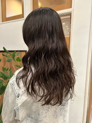 セミロング パーマ 穂乃香 ショートパーマ☘️のヘアスタイル