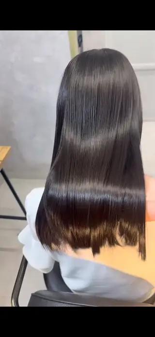 ロング 杉原 恭成のヘアスタイル