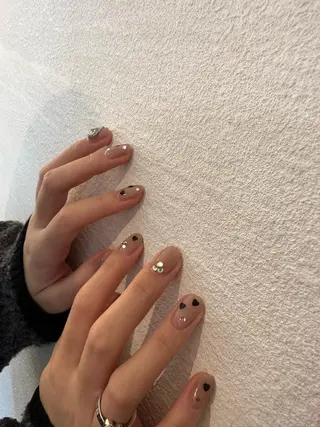 ネイル private nail salon &sumika所属・三輪 絢香のネイルデザイン
