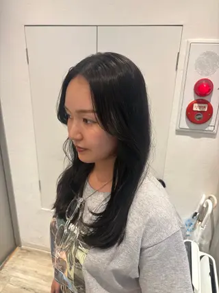 ミディアム カラー La fith hair dope 新宿店所属・topstylist Risa🩵のヘアスタイル