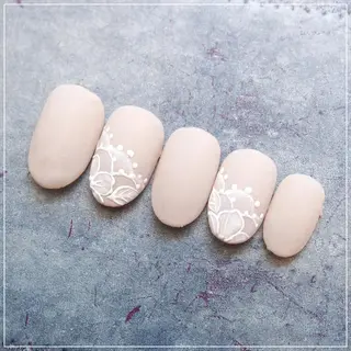 ネイル 山田 麻衣のネイルデザイン