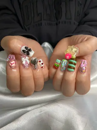 ネイル デコパーツが得意♪ ネイル/眉毛/エステの眉毛・アイブロウイメージ