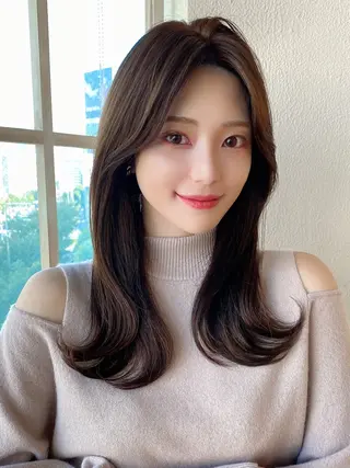 ロング カラー 山﨑 翼のヘアスタイル