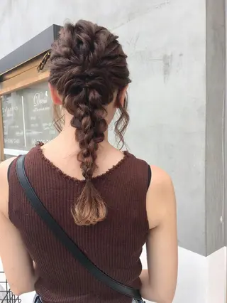 ロング ヘアアレンジ 🩷🍭中津・梅田 エリア🍬💜のヘアスタイル