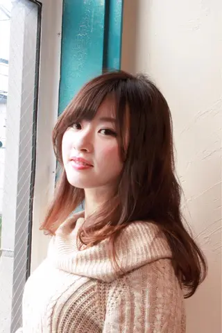 ミディアム カラー アメリラブヘアー 土屋 洋平のヘアスタイル