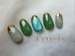 ネイル Trusty新小岩 杉山のネイルデザイン