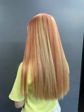 ロング カラー TETE所属・chloe 【クロエ】のヘアスタイル