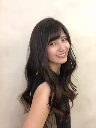 ロング 外ハネボブ♡ YUIのヘアスタイル