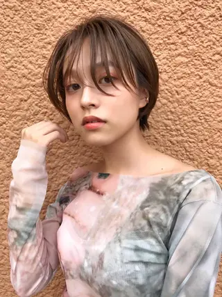 ショート カラー ニュアンスヘア☆樋口 希世☆のヘアスタイル