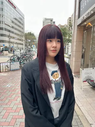 セミロング カラー ユナ🎀レイヤー /韓国/ハイトーンのヘアスタイル