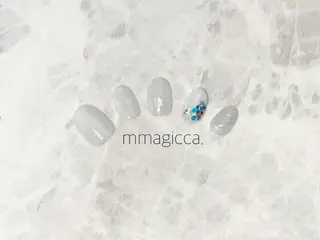 ネイル mmagicca. 【 まじか. 】のネイルデザイン
