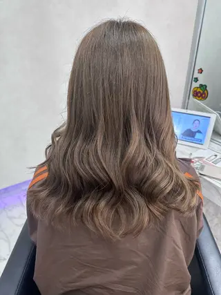 セミロング 🥀レイヤー/ブリー チカラー/ゆうか🥀のヘアスタイル