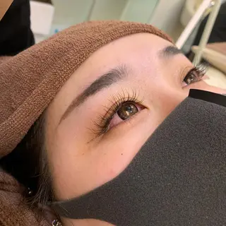 マツエク・マツパ 似合わせカット暖色 カラーhiyonaのヘアスタイル