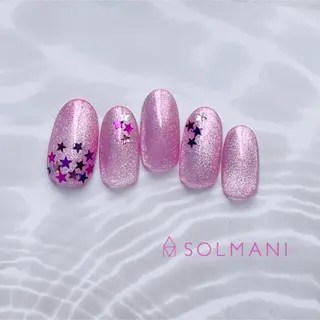 ネイル SOLMANI 予約担当のネイルデザイン