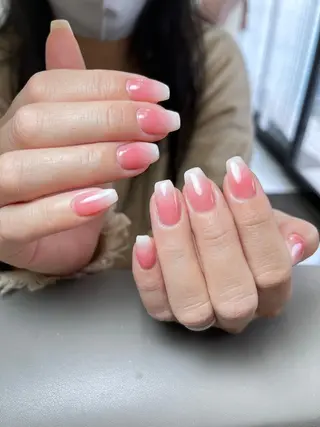 ネイル Flowerネイルサロン所属・. yukiのネイルデザイン