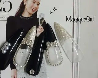 ネイル 鈴木 莉那のマツエク・マツパデザイン