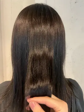 セミロング 透明感・美髪 monsoワニベユナのヘアスタイル