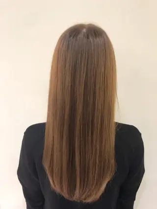 ロング ハイトーン/ブリーチ 八重津 晃輔のヘアスタイル