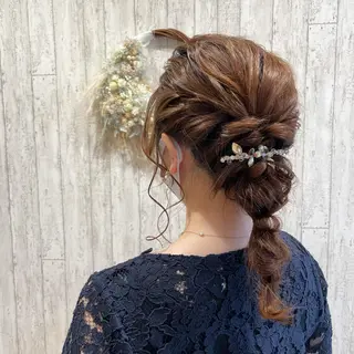 セミロング ヘアアレンジ 古沢 みづきのヘアスタイル