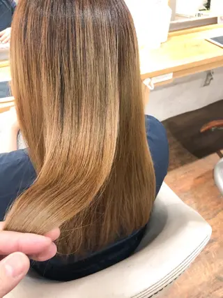 セミロング カラー 髪質改善 suzukiのヘアスタイル