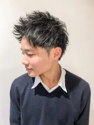 ロング Yoshida Kazunoriのヘアスタイル