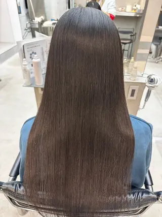 ロング 大塚 夏生のヘアスタイル
