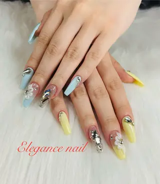 ネイル Elegance Nail所属・Elegance Nail本厚木店舗のネイルデザイン
