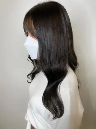 ロング カラー オリーブカラー 特化　　kaiのヘアスタイル